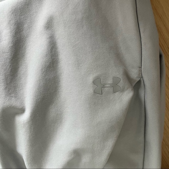 UNDER ARMOUR sz XS Light Gray Knit Vanish Joggers 1328870 - Picture 3 of 5